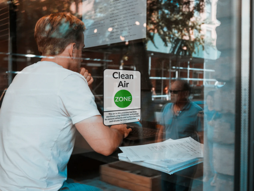 Clean Air Zone - OXIZONE air steriliser in cafe Clean Air Zone - OXIZONE air steriliser in cafe